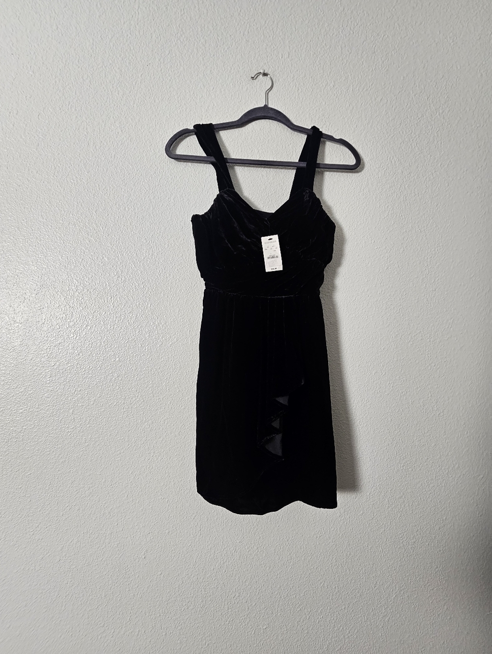 Womens Express Black Velvet Mini Dress with Wide Straps Sz 0